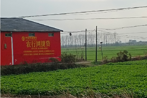 仙桃如何防止墙体广告褪色呢？